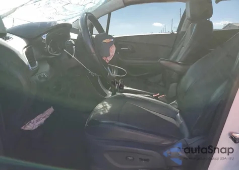 2018 Chevrolet Trax 1Lt z USA, uszkodzony, nr VIN KL7CJPSB7JB611907